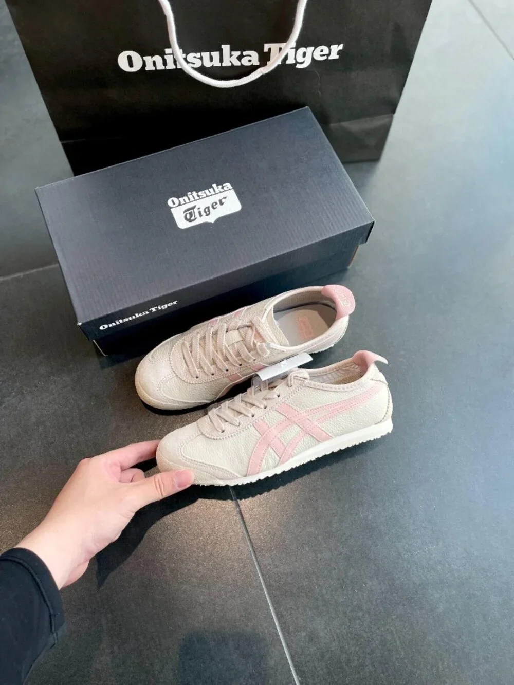 Onitsuka Tiger Mexico 66 Women’s Pink Cream Sneakers New Without Box